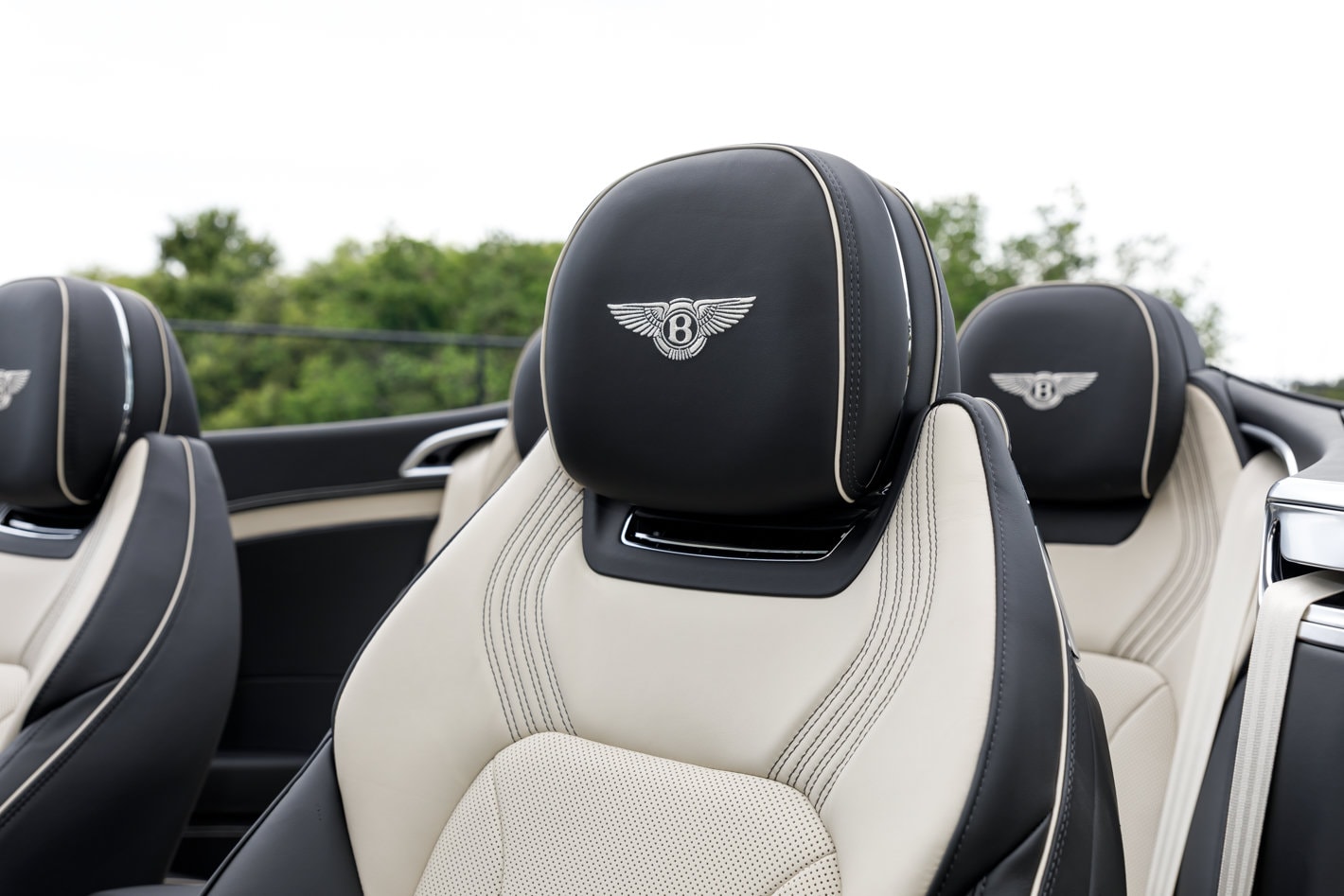 2026 Bentley Continental GTC - Photo 38