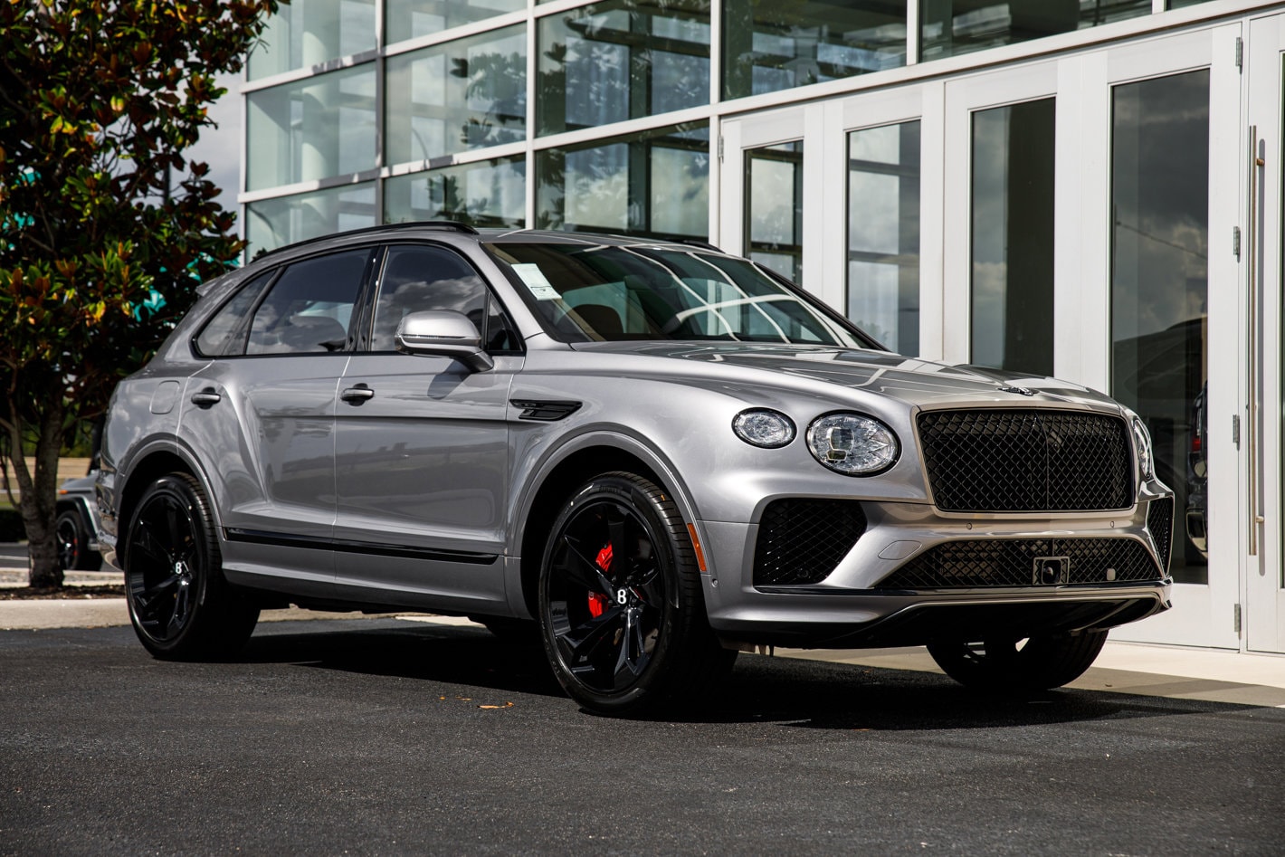 2026 Bentley Bentayga - Photo 21