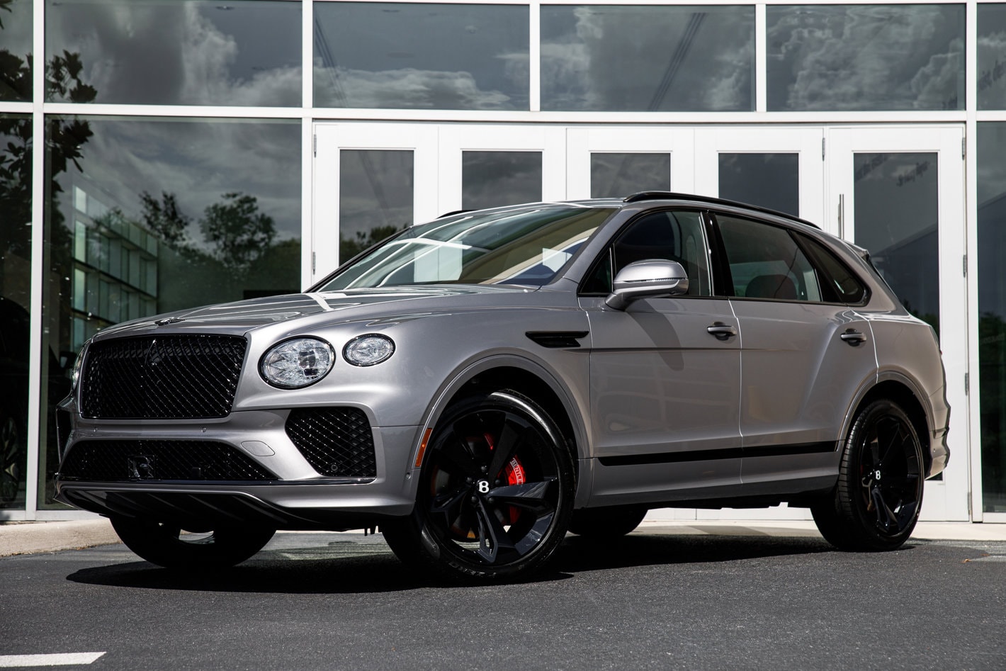 2026 Bentley Bentayga - Photo 45