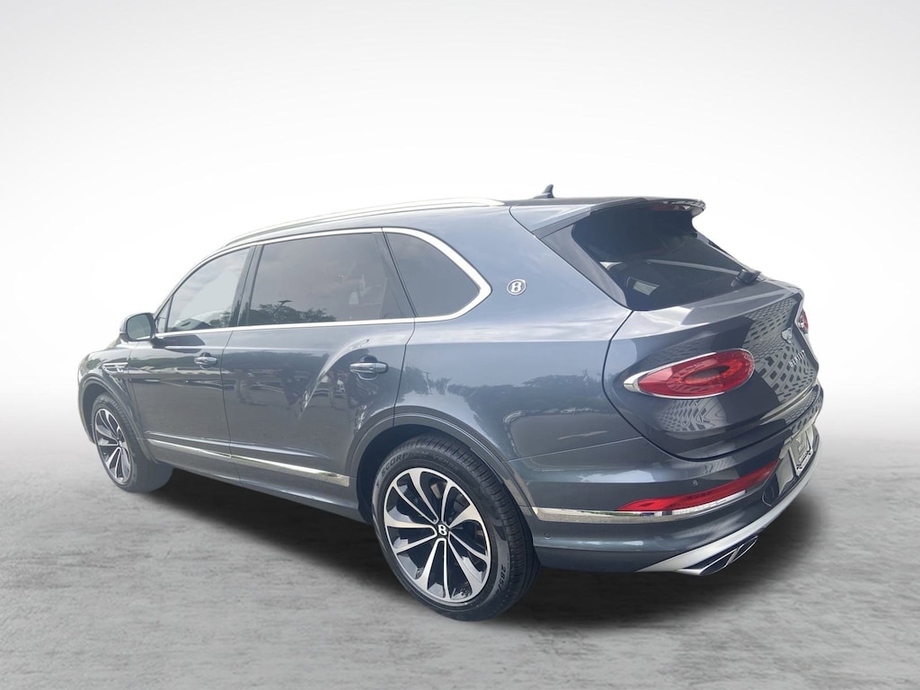 New 2025 Bentley Bentayga EWB V8 SUV