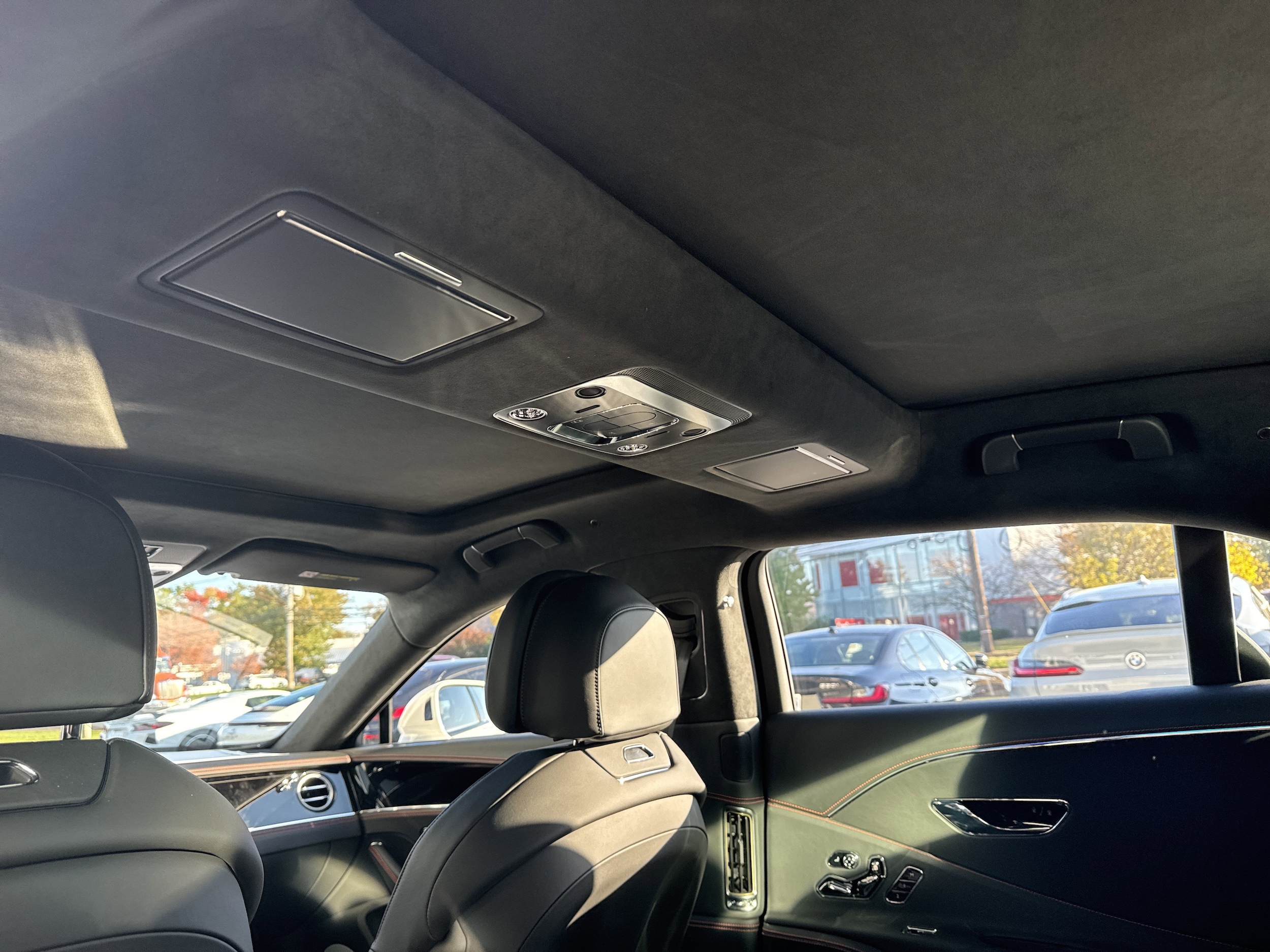 2026 Bentley Flying Spur - Photo 16