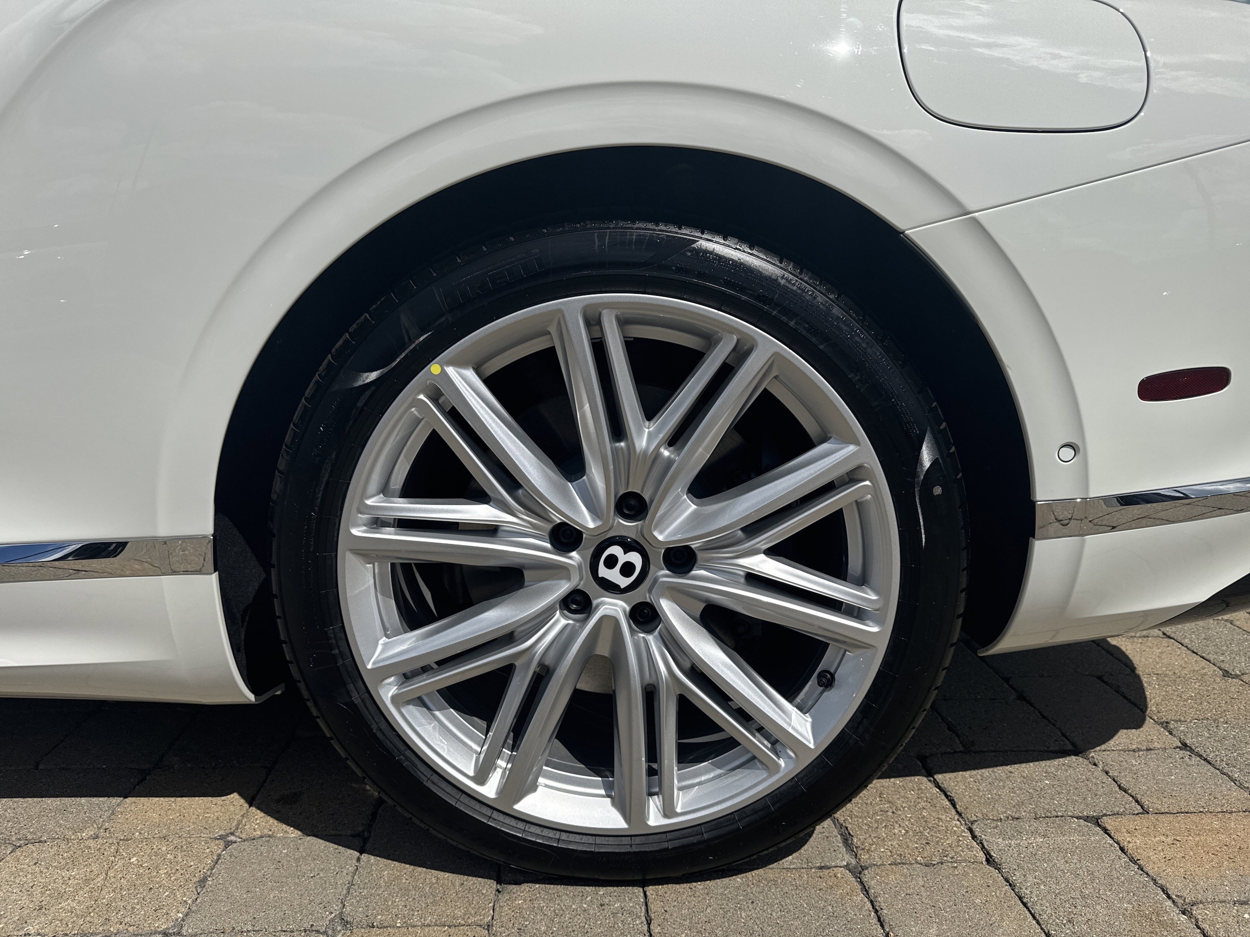2026 Bentley Continental GTC - Photo 26