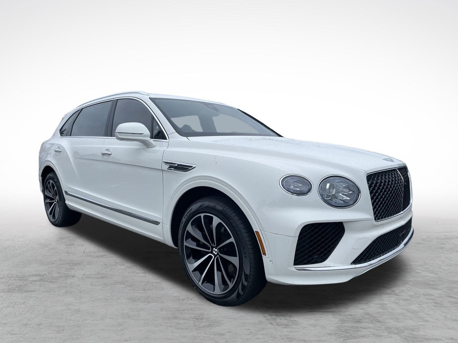 2024 Bentley Bentayga EWB photo 3