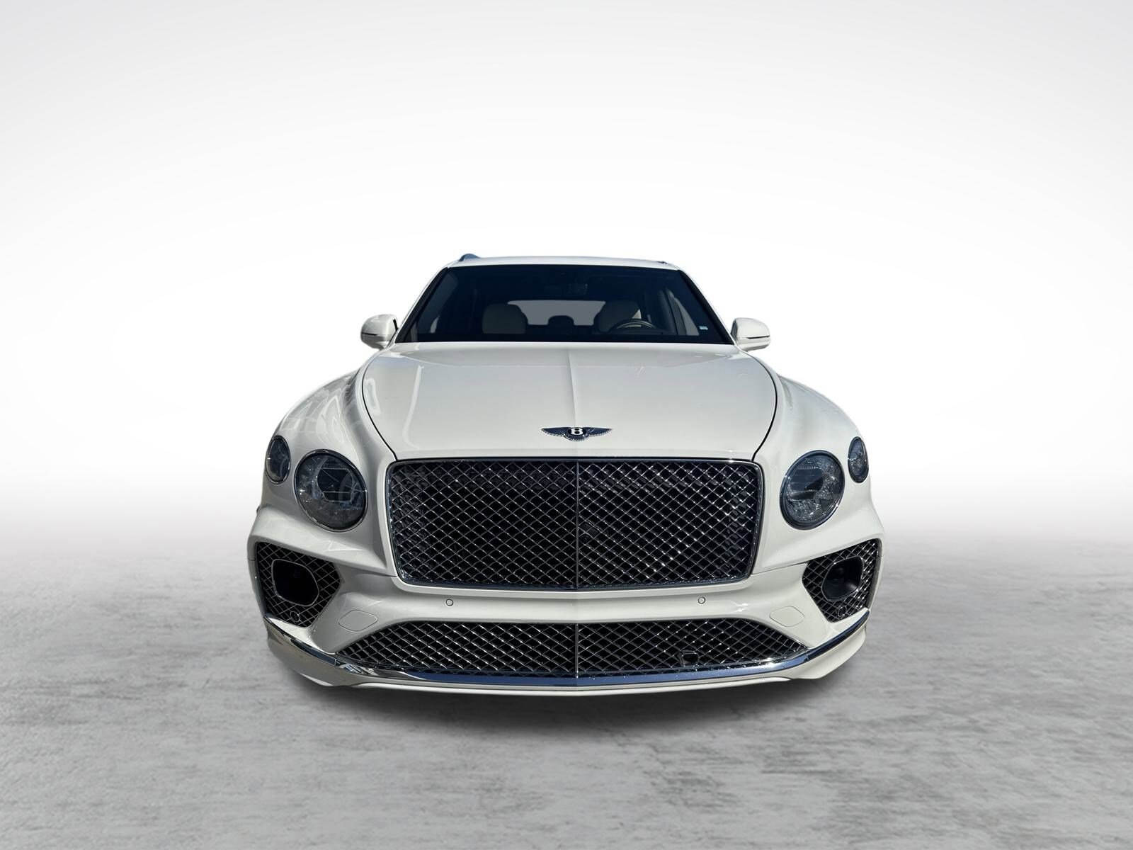 2022 Bentley Bentayga V8 photo 2