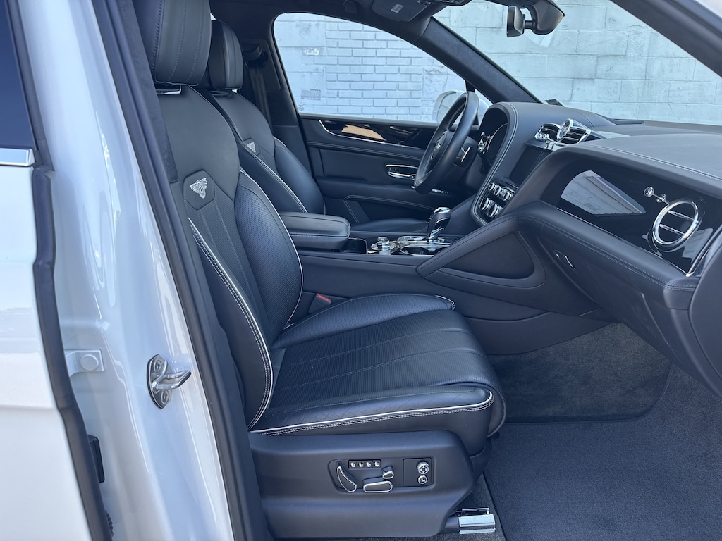 Certified 2022 Bentley Bentayga V8 SUV
