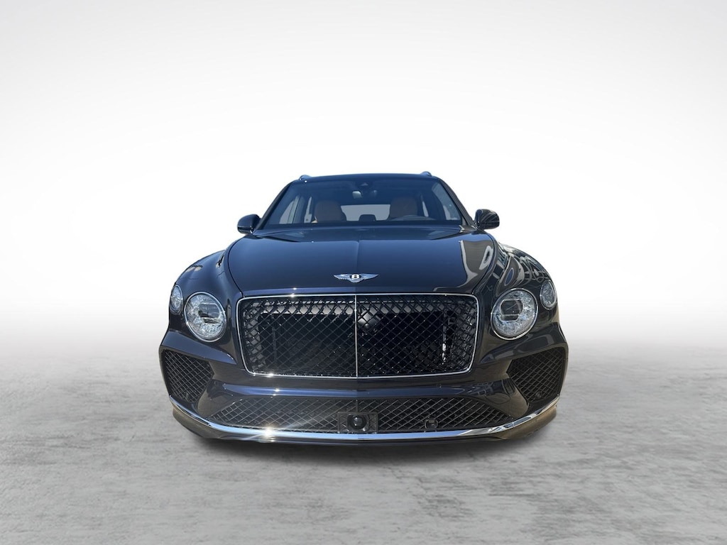 New 2025 Bentley Bentayga V8 SUV