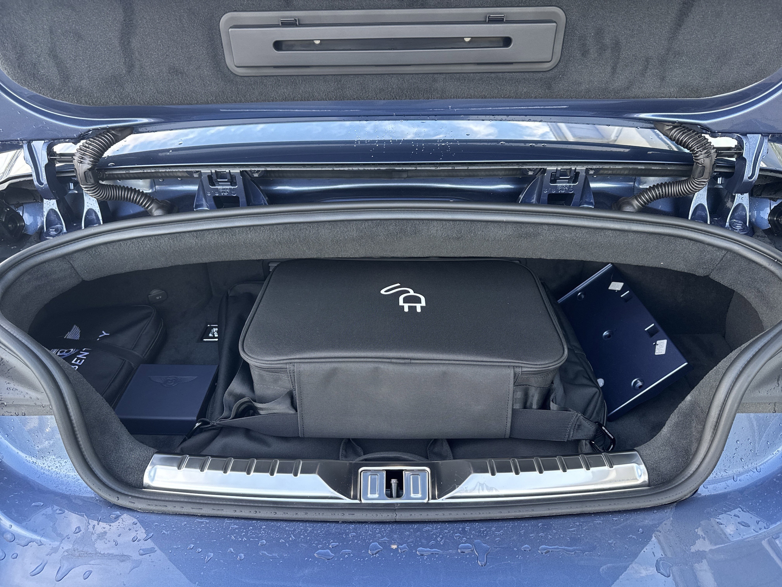 2026 Bentley Continental GTC - Photo 30