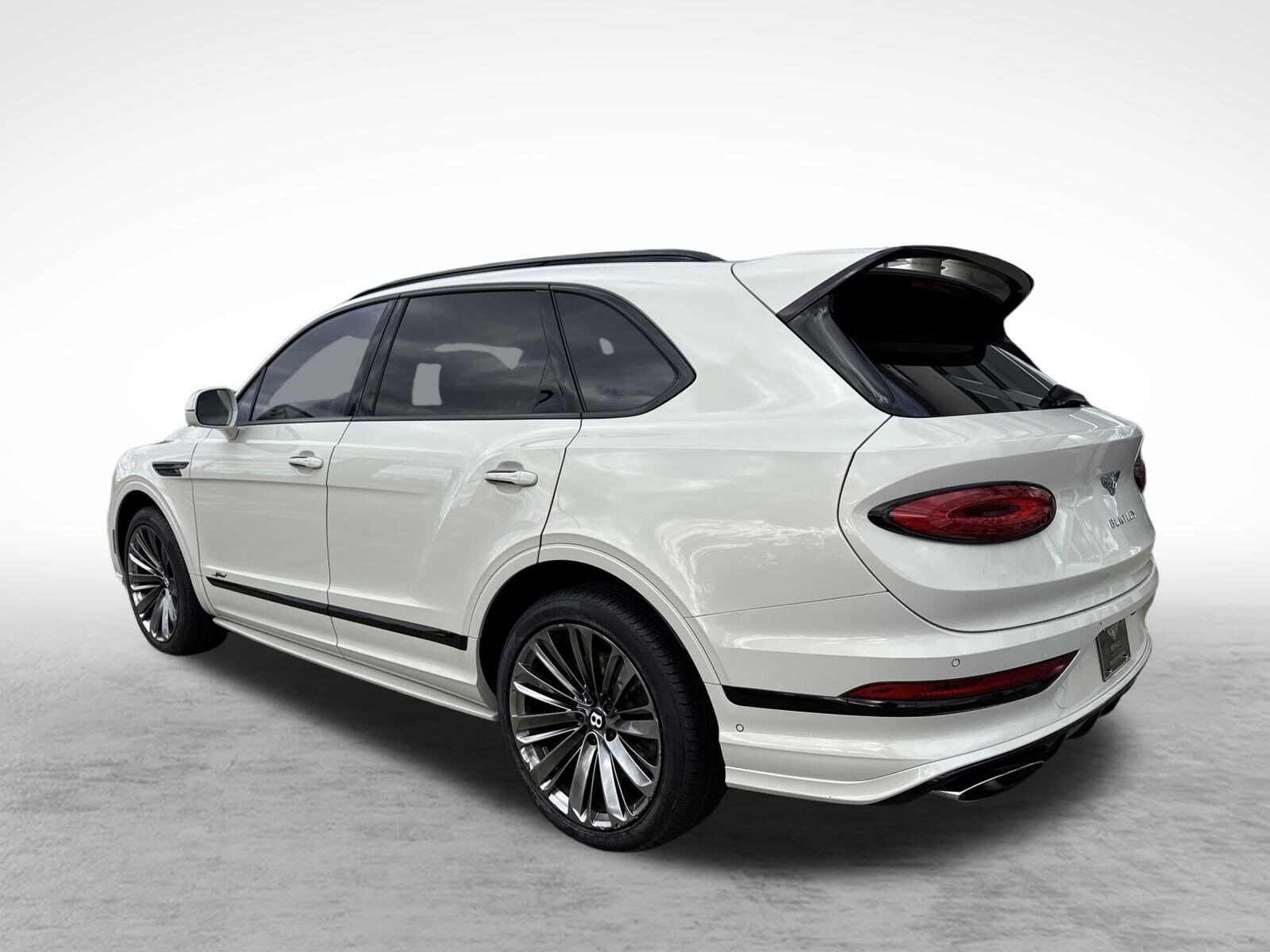 2022 Bentley Bentayga Speed photo 3