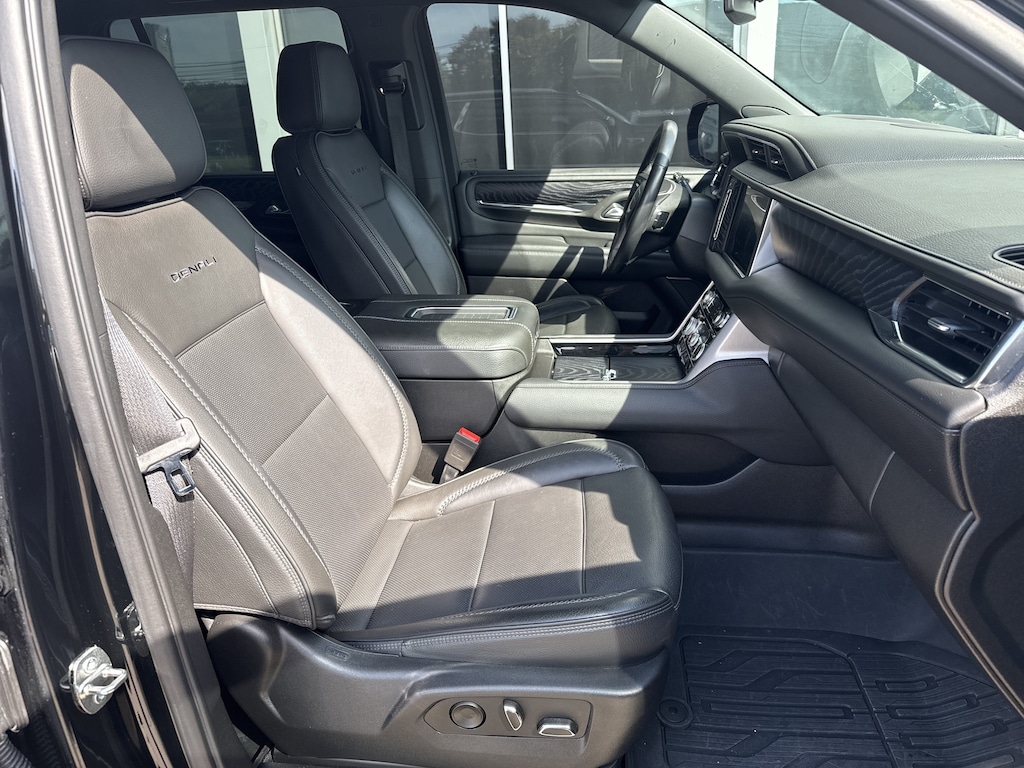 Used 2022 GMC Yukon Denali SUV