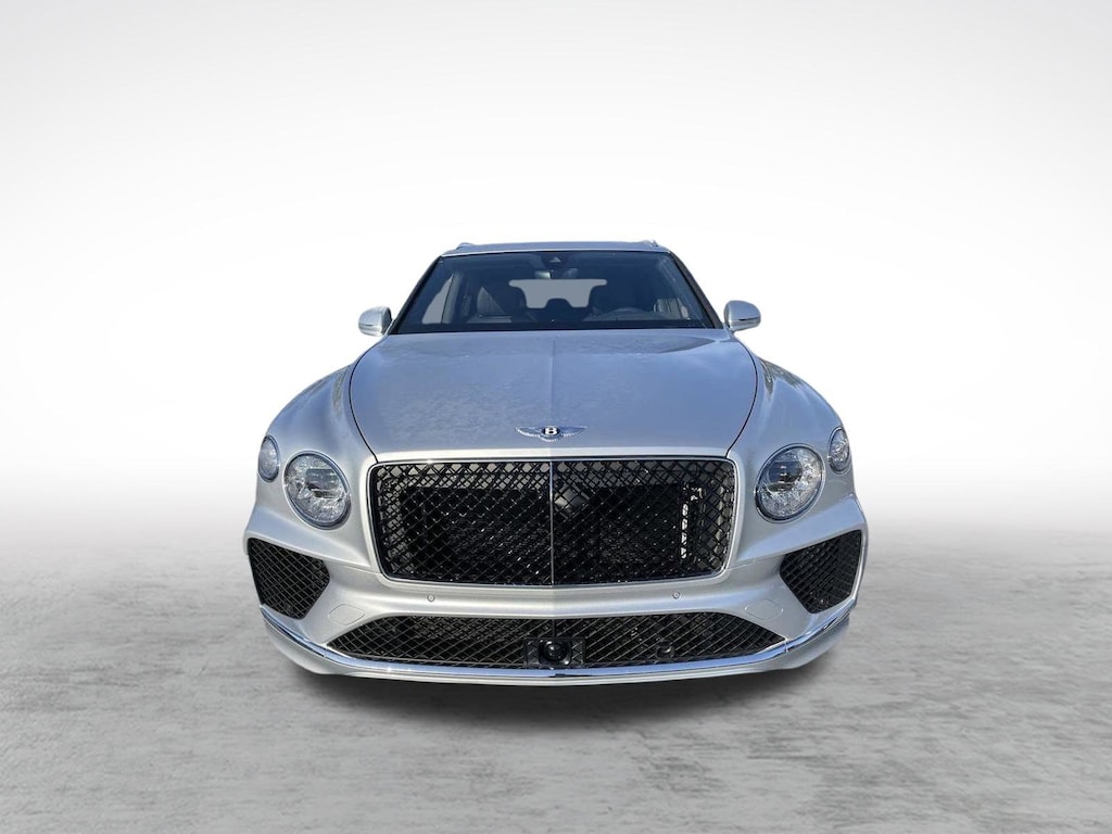 New 2024 Bentley Bentayga V8 SUV
