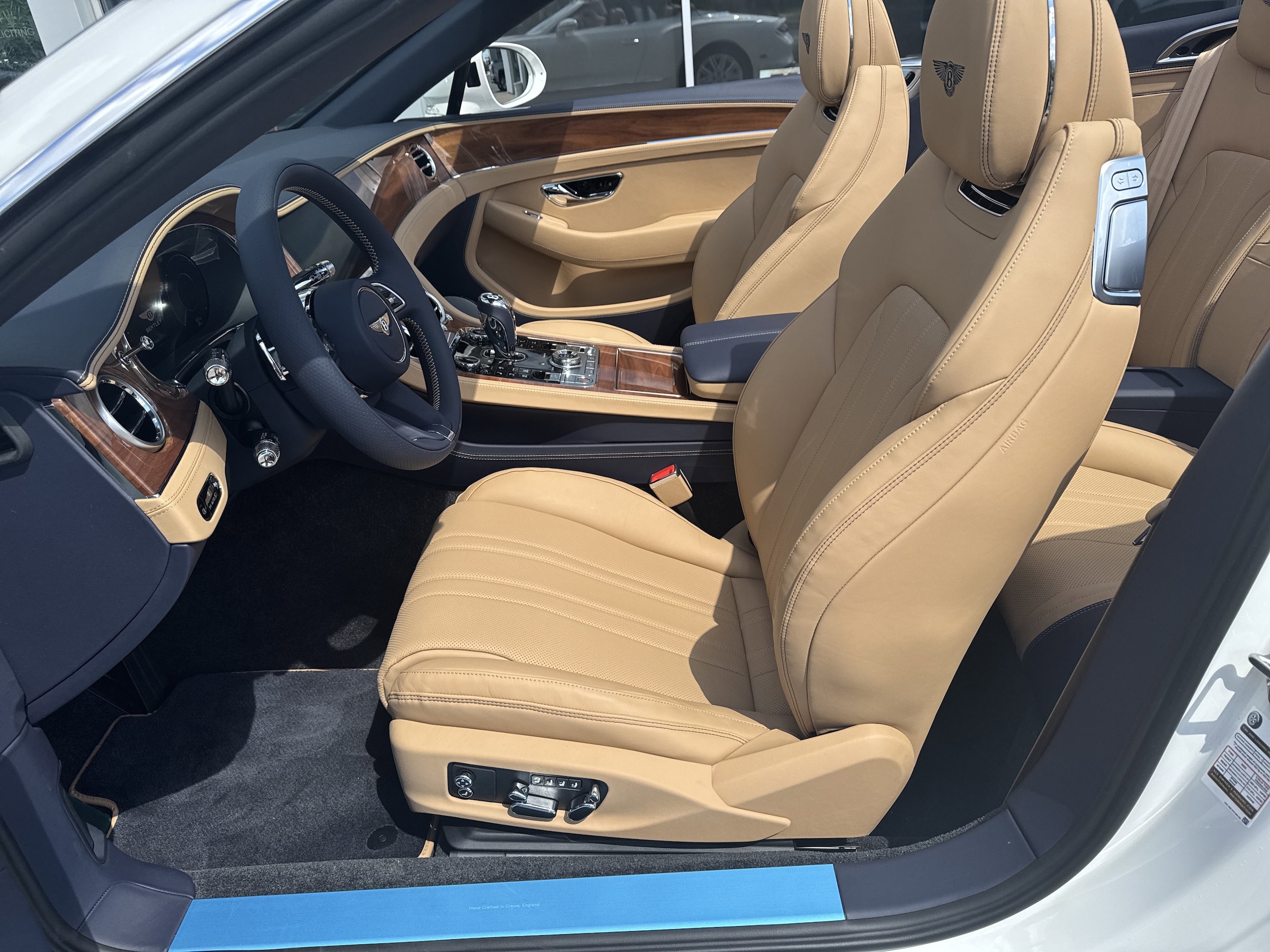 2026 Bentley Continental GTC - Photo 14