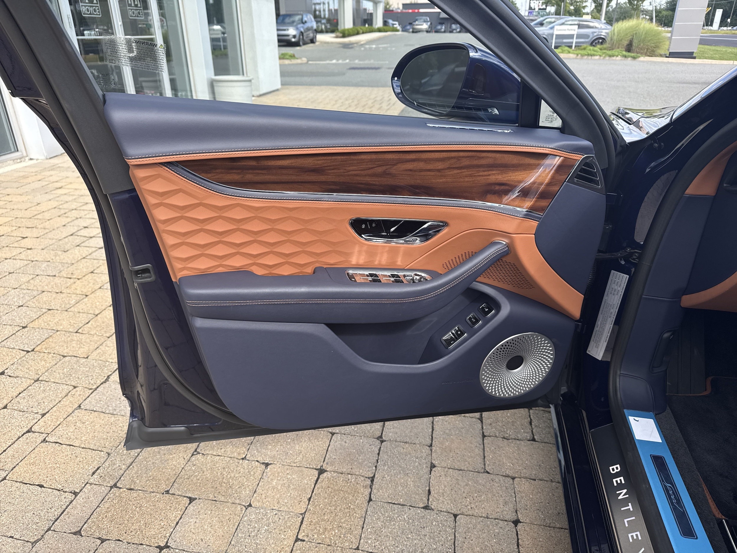 2025 Bentley Flying Spur Speed - Photo 13