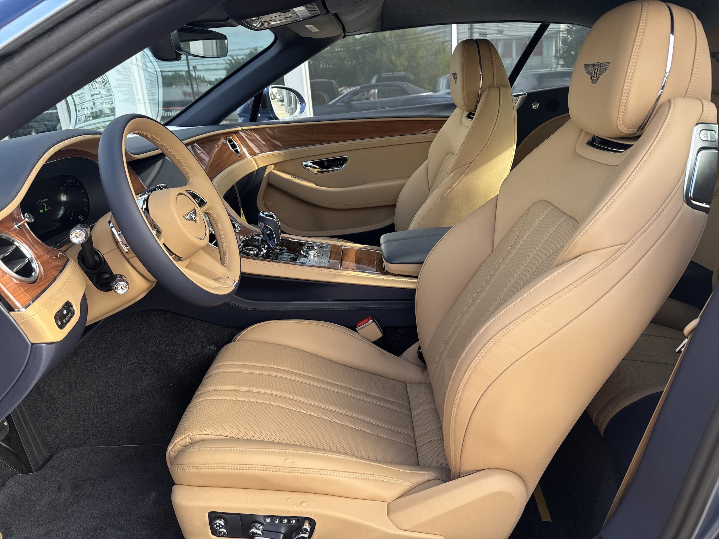 2026 Bentley Continental GTC - Photo 15