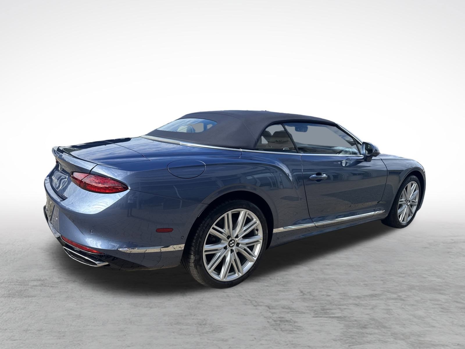 2026 Bentley Continental GTC - Photo 11