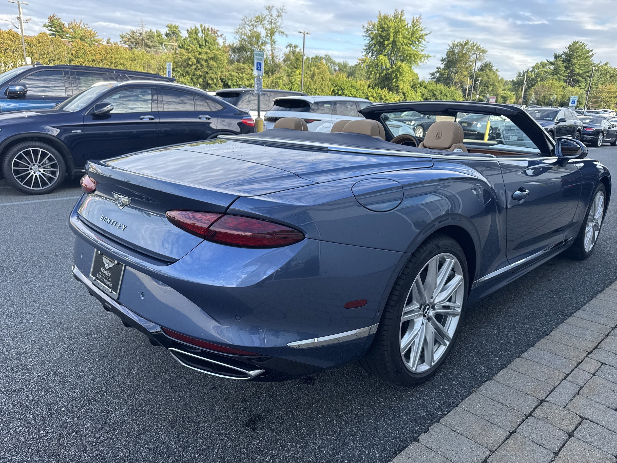 2026 Bentley Continental GTC - Photo 35