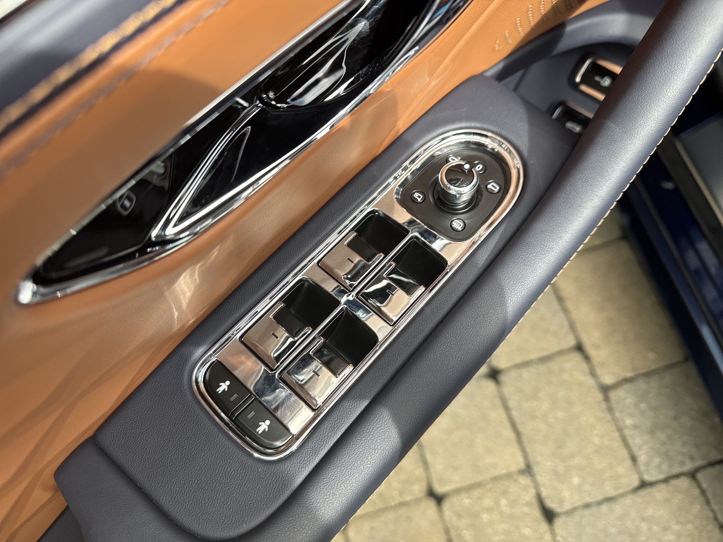 2025 Bentley Flying Spur Speed - Photo 12