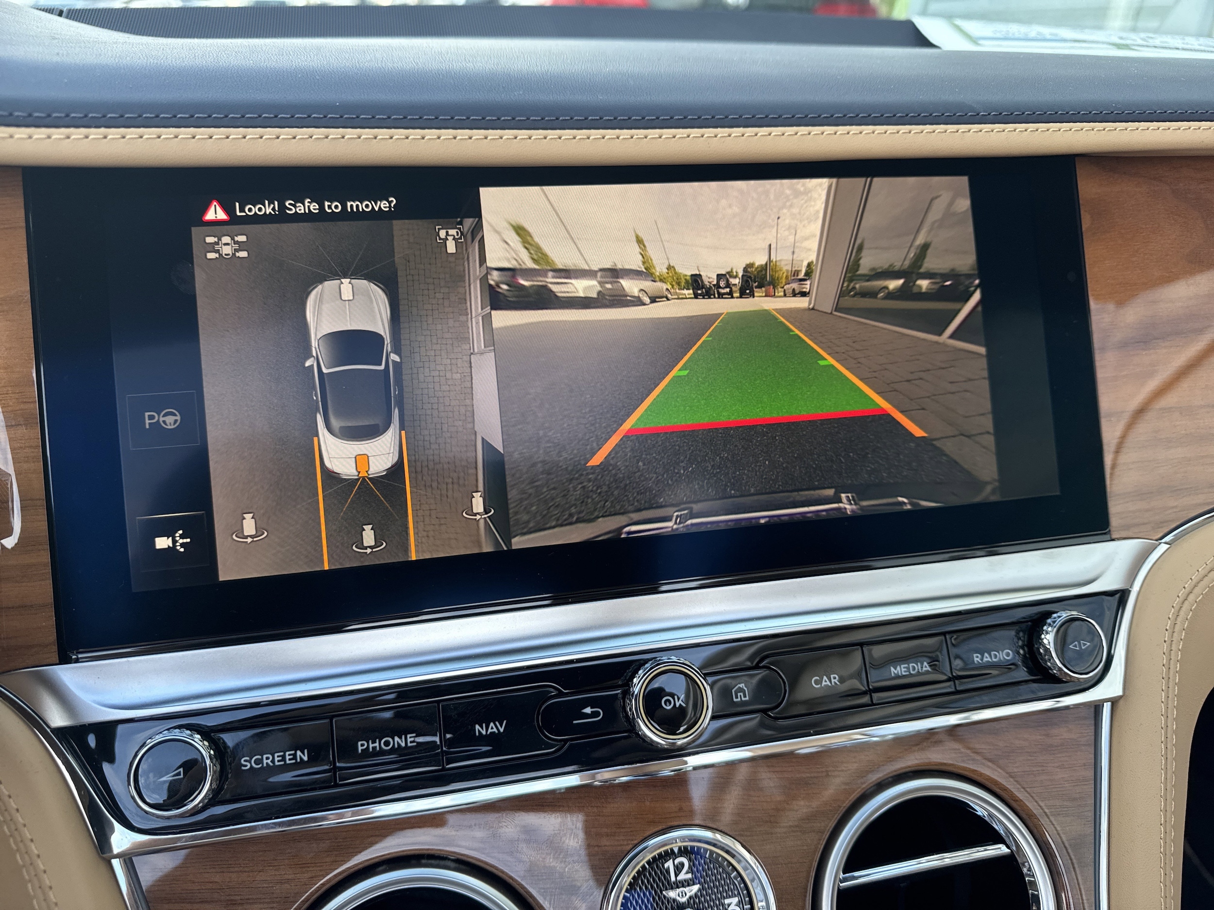 2026 Bentley Continental GTC - Photo 23