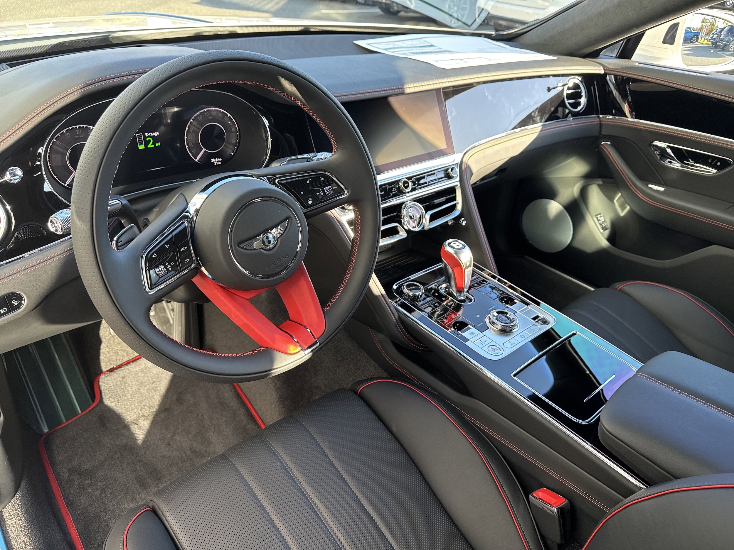 2026 Bentley Flying Spur - Photo 14