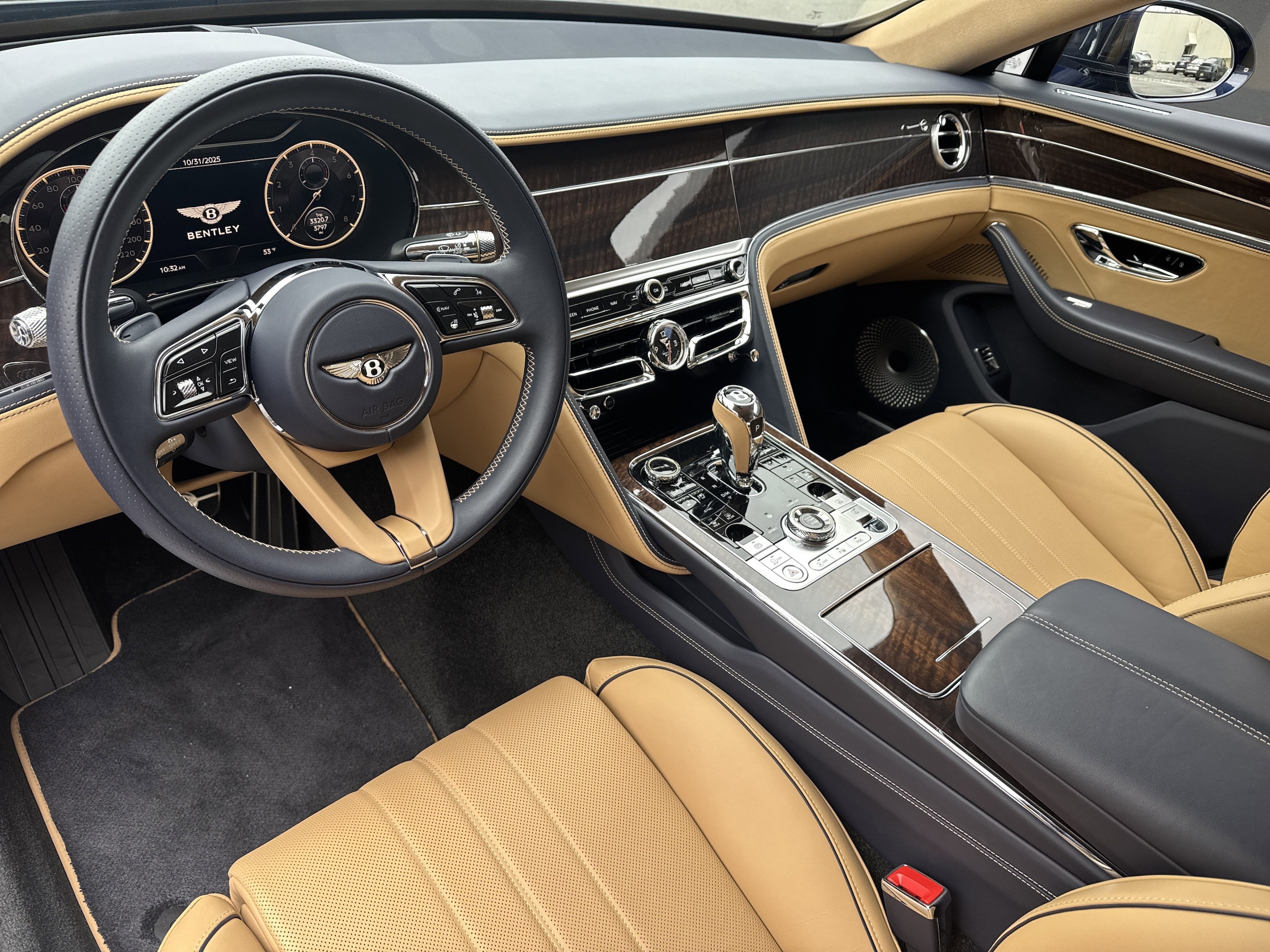 2024 Bentley Flying Spur - Photo 14