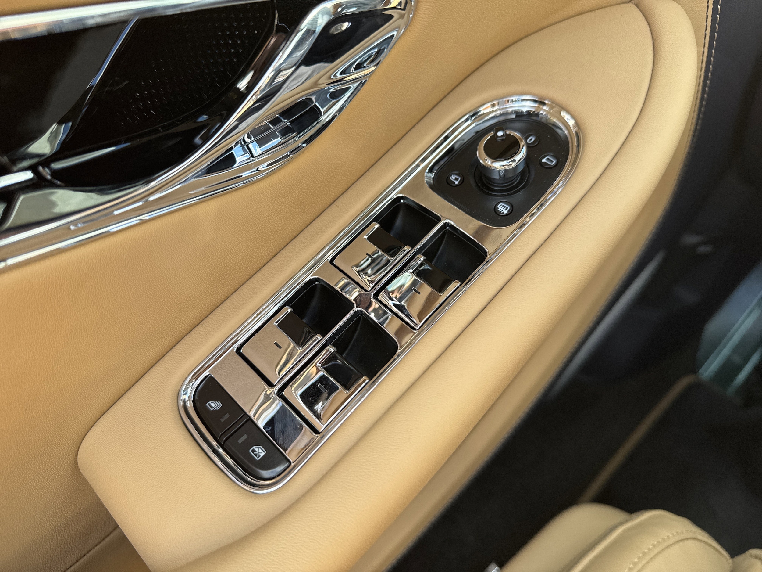 2026 Bentley Continental GTC - Photo 11