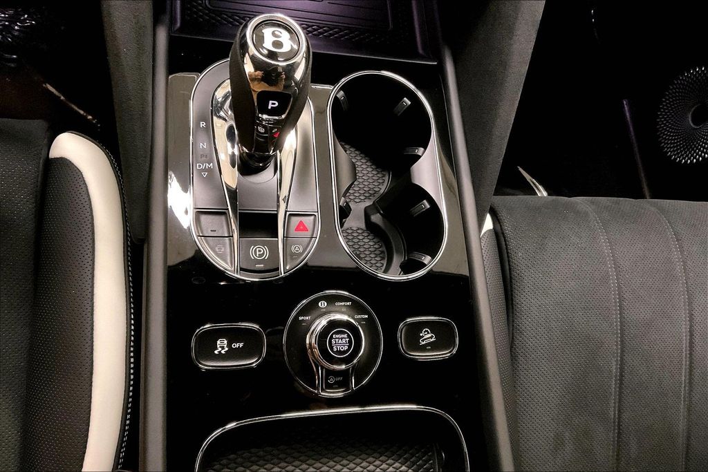 2026 Bentley Bentayga Speed - Photo 12
