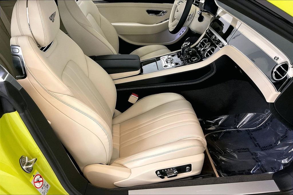 2026 Bentley Continental GTC Base - Photo 14