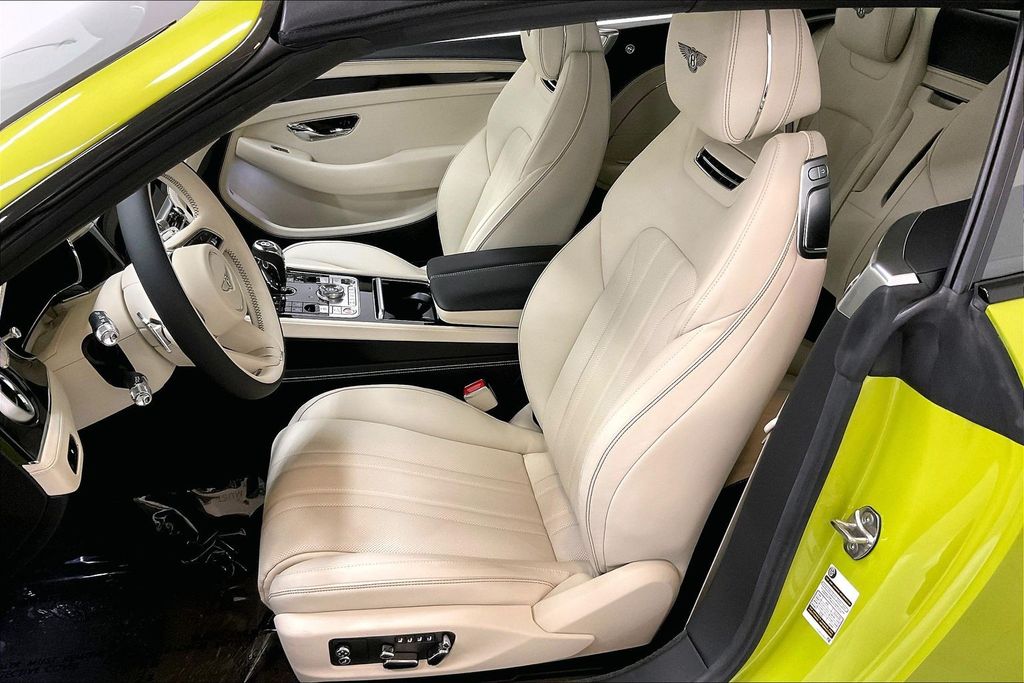 2026 Bentley Continental GTC Base - Photo 8