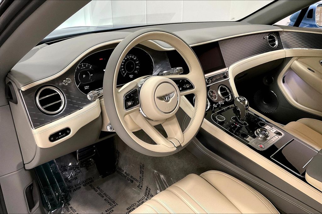 2026 Bentley Continental GTC Base - Photo 7