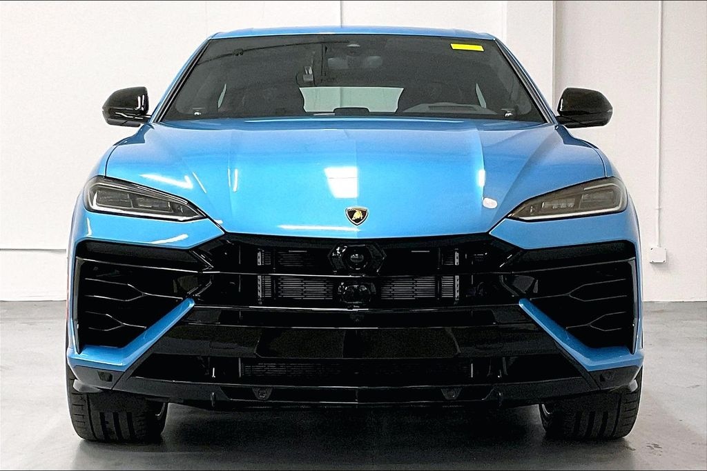 Used 2025 Lamborghini Urus SE SUV