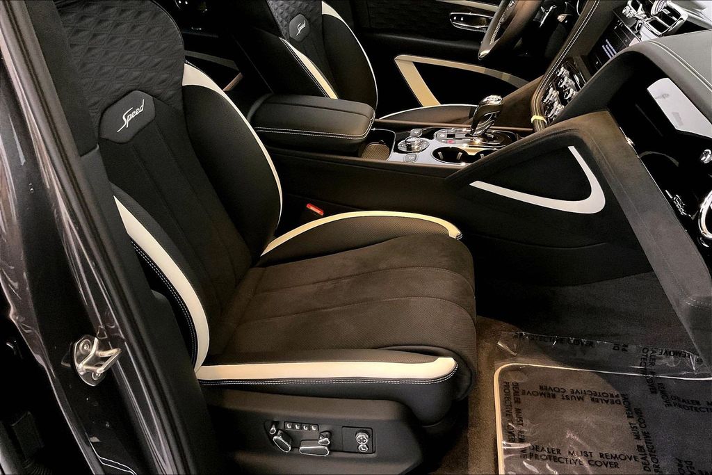 2026 Bentley Bentayga Speed - Photo 14