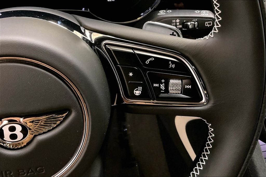 2026 Bentley Bentayga Speed - Photo 23