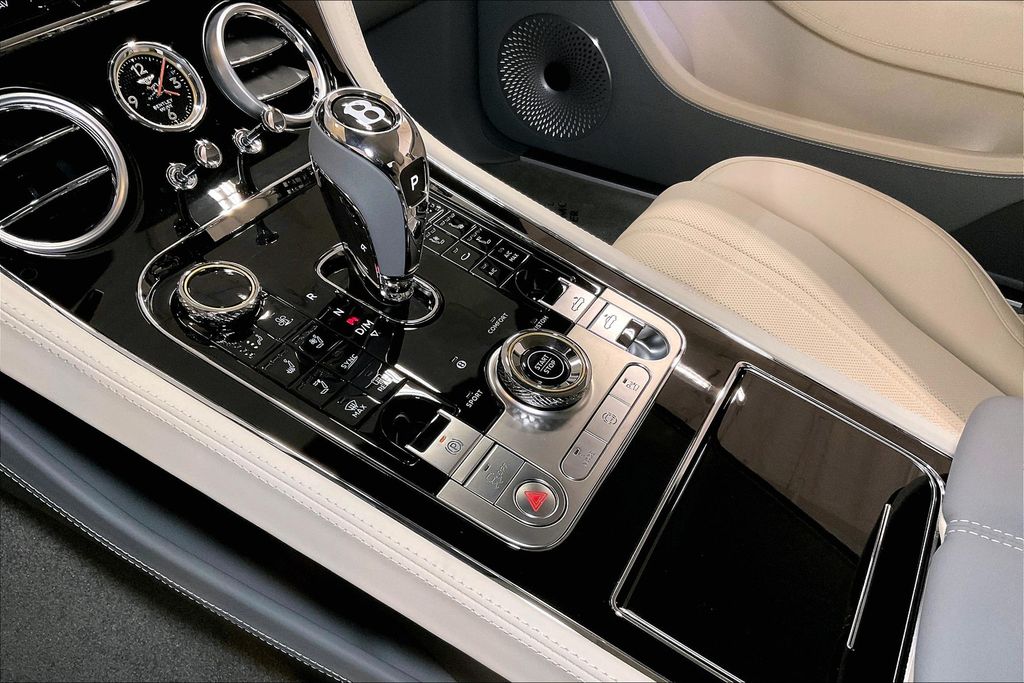2026 Bentley Continental GTC Base - Photo 12