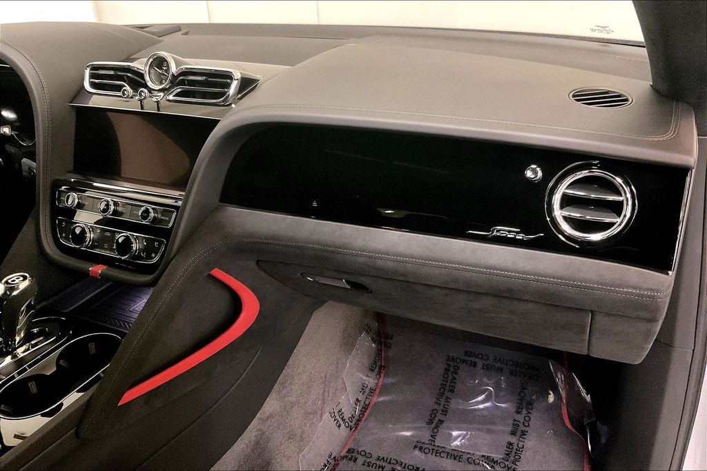 2026 Bentley Bentayga Speed - Photo 13