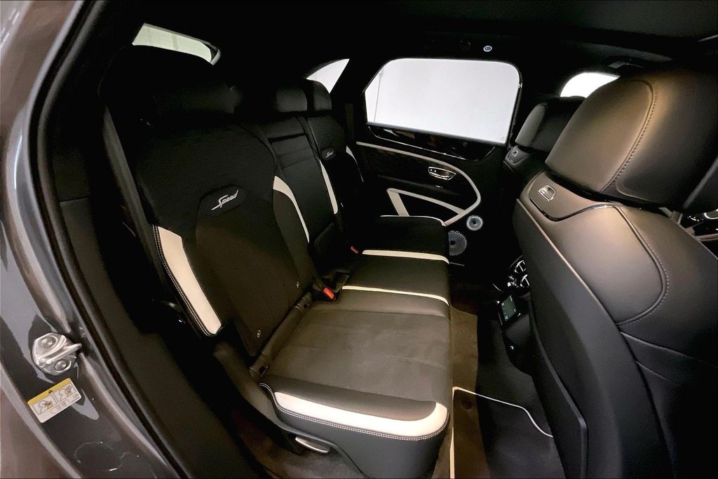 2026 Bentley Bentayga Speed - Photo 26