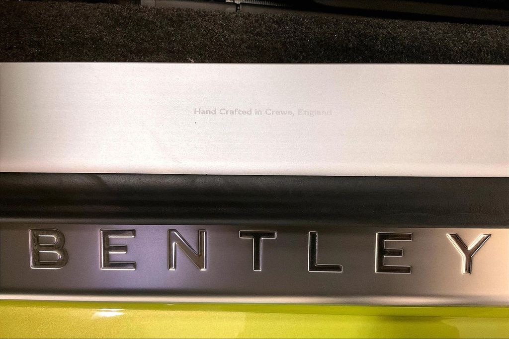 2026 Bentley Continental GTC Base - Photo 18