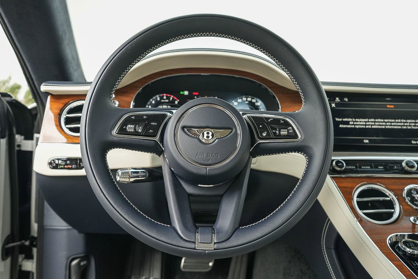2026 Bentley Continental GT - Photo 15