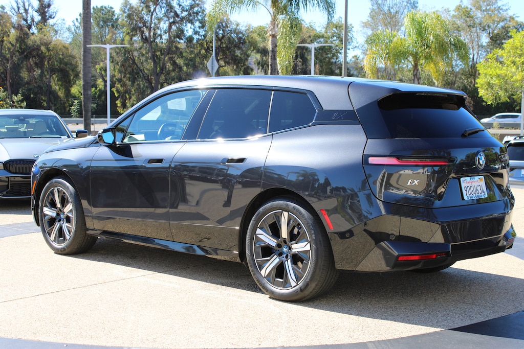 Used 2023 BMW iX xDrive50 xDrive50 Sports Activity Vehicle