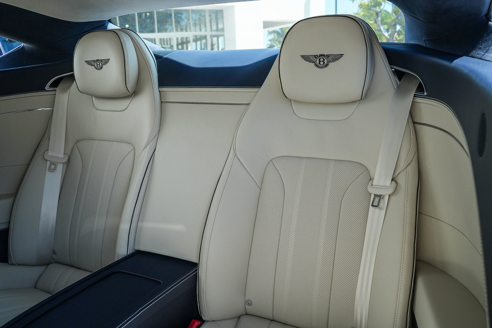 2026 Bentley Continental GT - Photo 20
