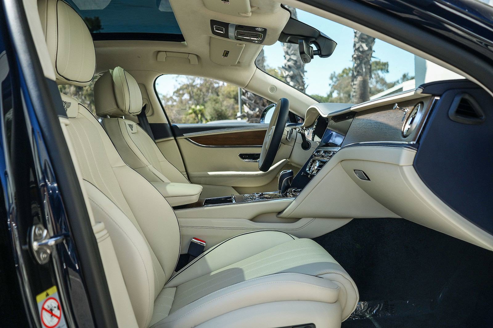 2026 Bentley Flying Spur - Photo 13