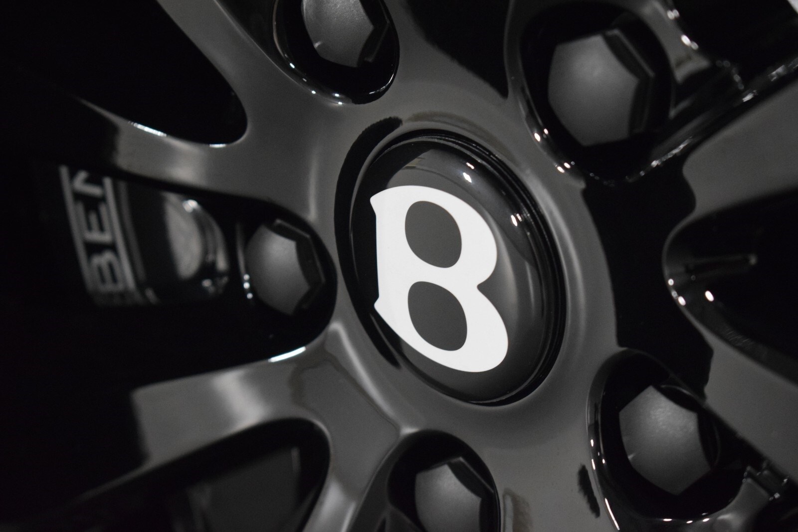 2026 Bentley Continental GT Base - Photo 19