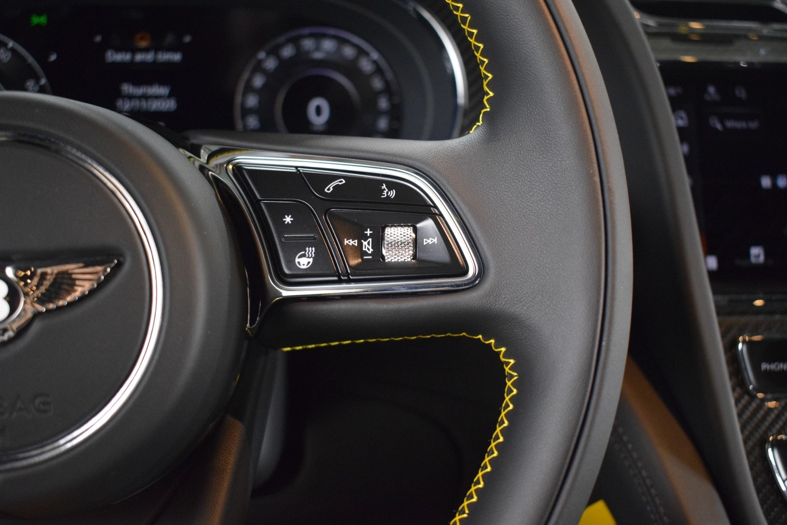 2026 Bentley Bentayga Speed - Photo 29