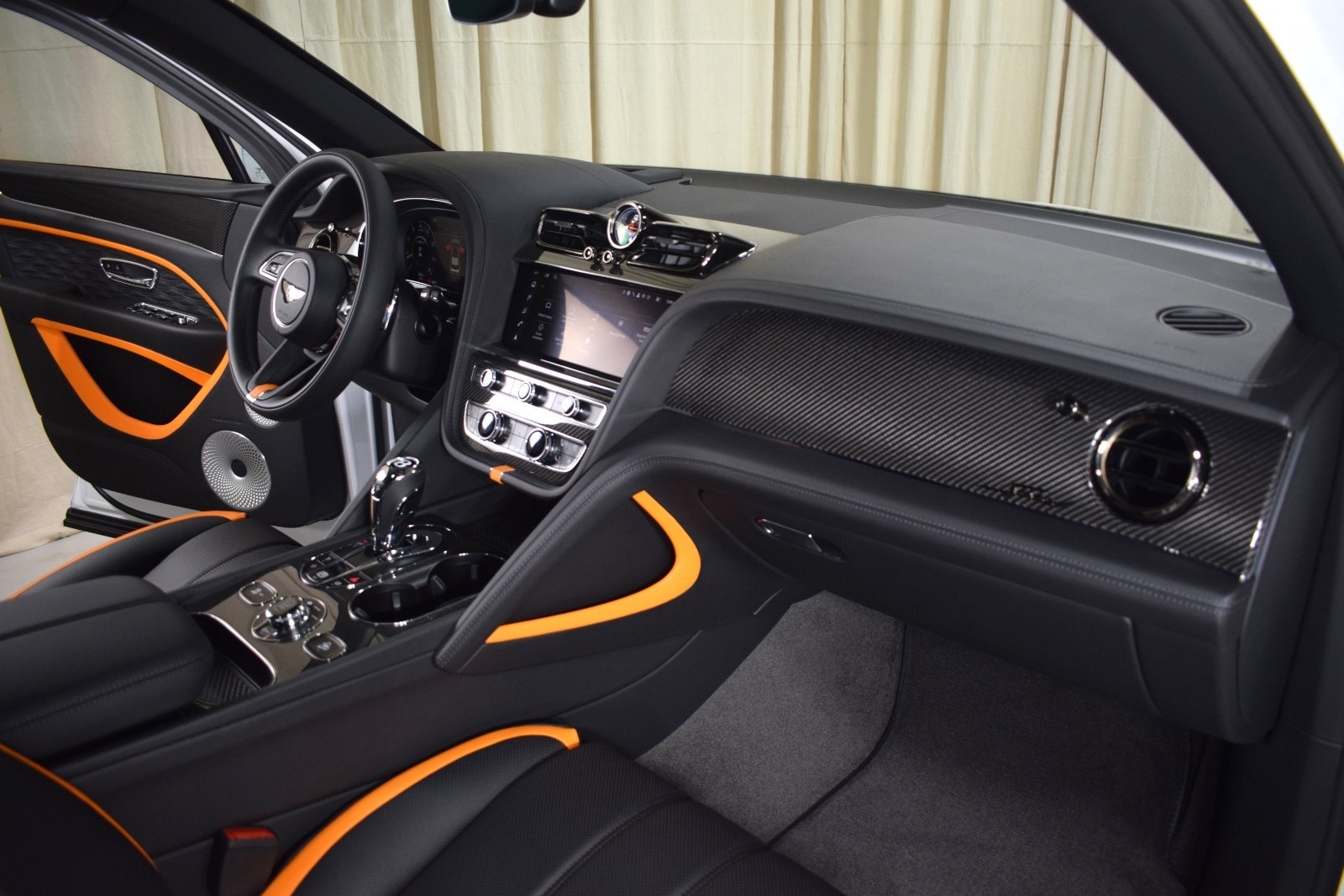 2026 Bentley Bentayga Speed - Photo 25