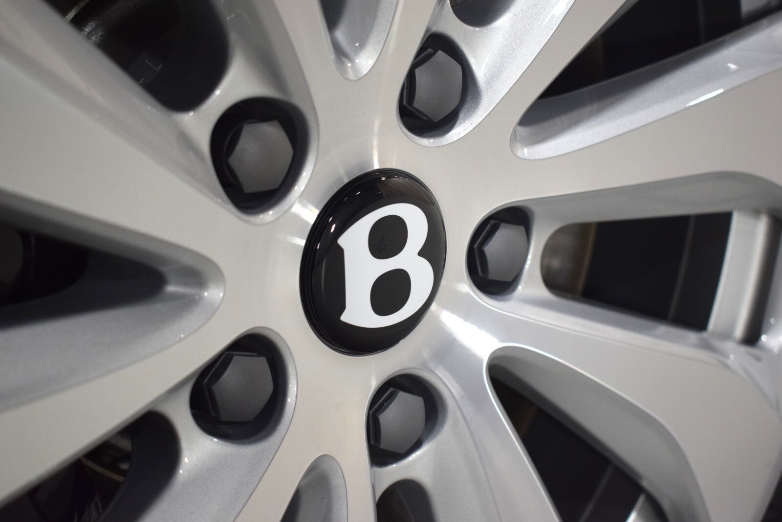 2026 Bentley Continental GTC Base - Photo 19