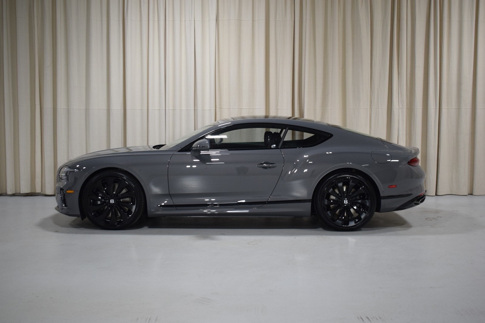 2026 Bentley Continental GT Base - Photo 16