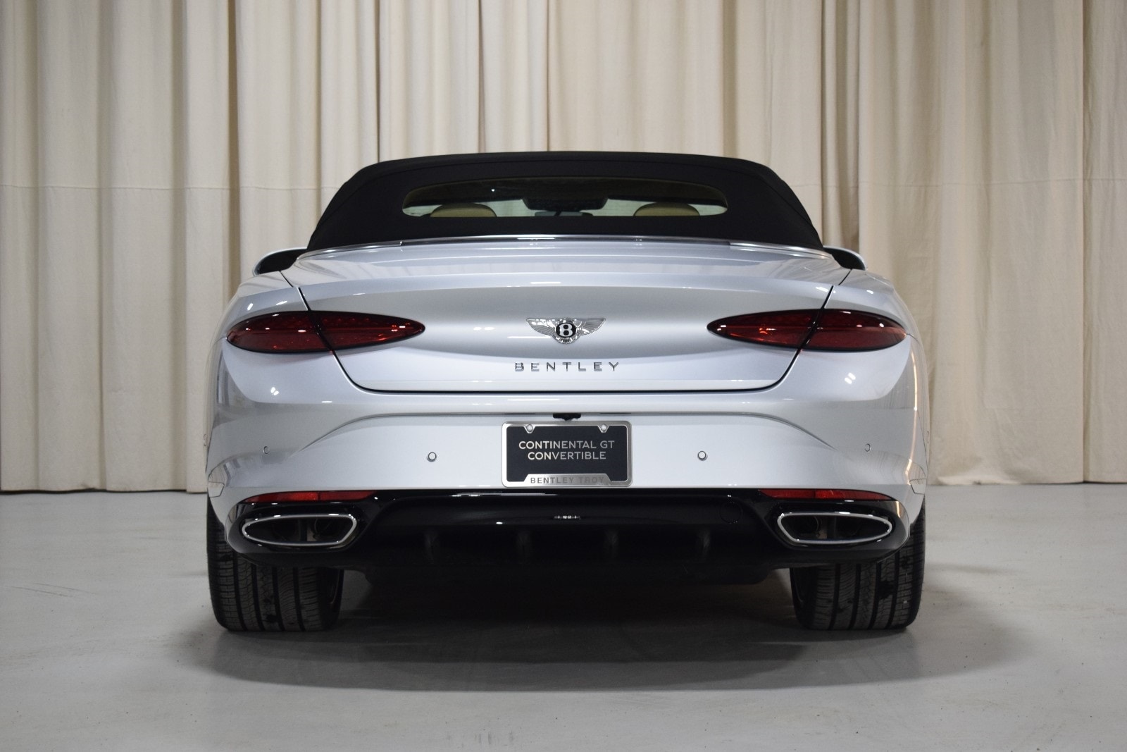 2026 Bentley Continental GTC Base - Photo 14