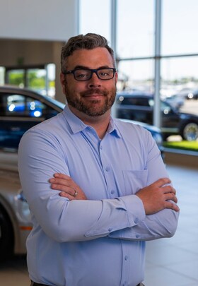 Staff member Alister McCracken from 5fe2d48888b2