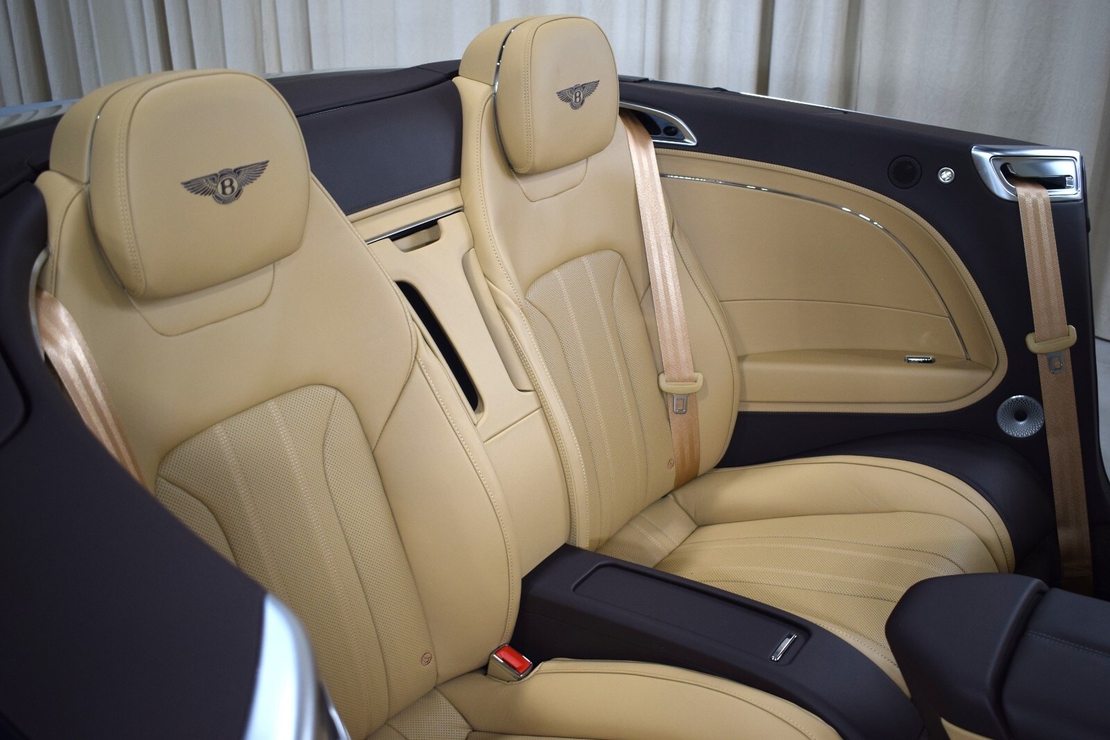 2026 Bentley Continental GTC Base - Photo 20