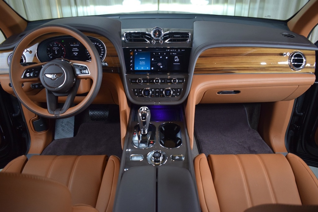 New 2025 Bentley Bentayga SUV
