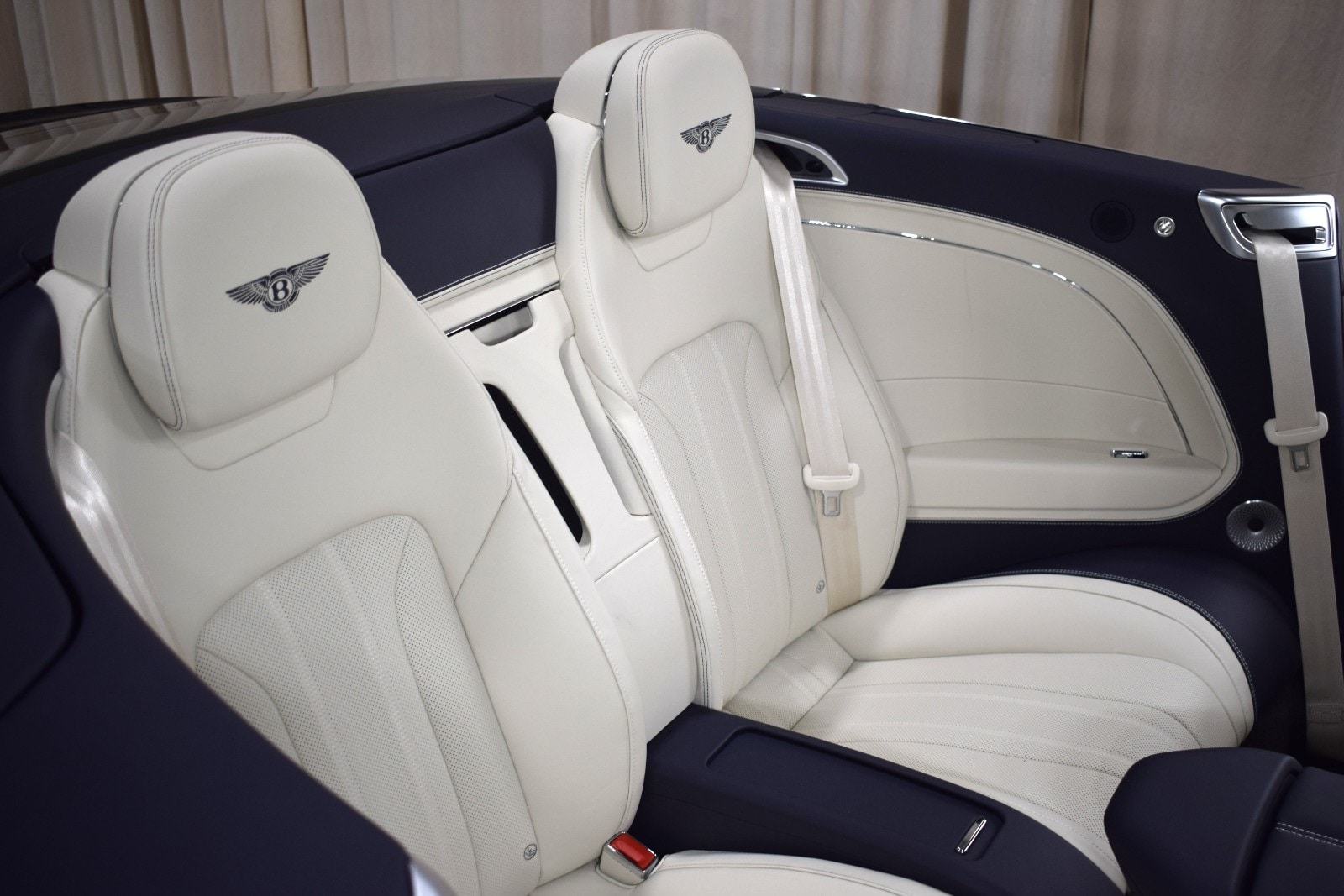 2026 Bentley Continental GTC Base - Photo 20