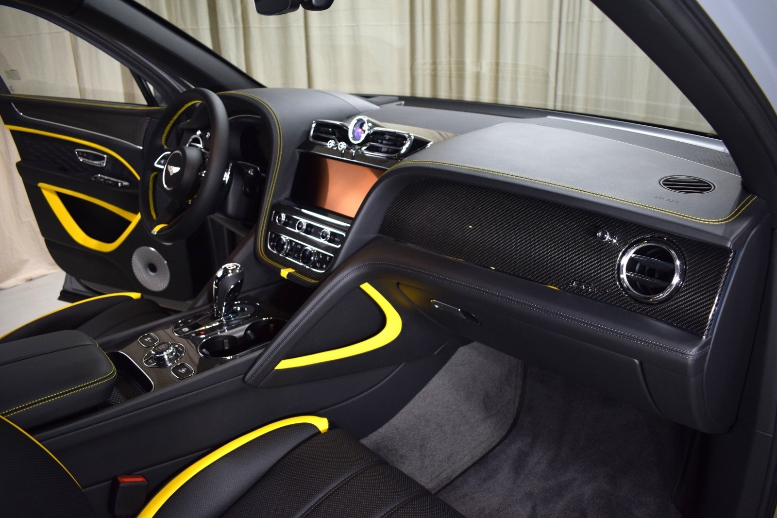 2026 Bentley Bentayga Speed - Photo 25